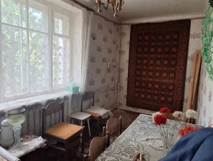 Продам 2-х комн квартиру в городе Луганск улица Курчатова , Луганск, ЛНР